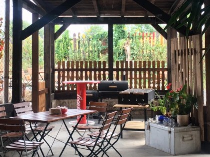 照片: Frank&amp;#039;s Burger-Licious BBQ